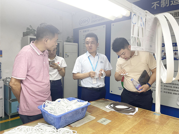 4密封件品質(zhì)管理中心 (2) 4密封件品質(zhì)管理中心 (2)